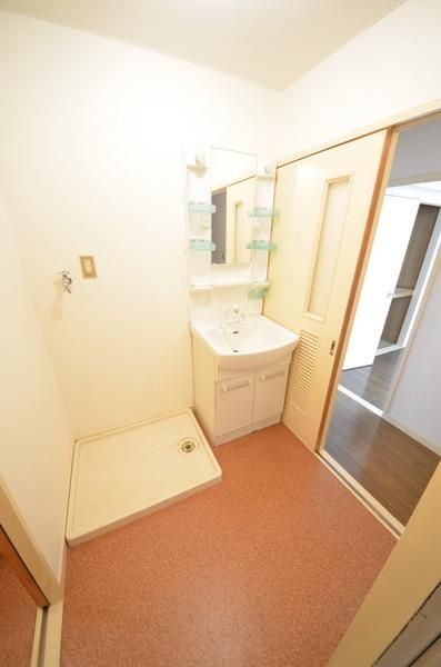 洗面設備　♪朝・晩の強い味方、独立洗面台付き！♪