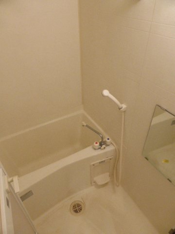 バス・シャワールーム　バス※別部屋参考写真