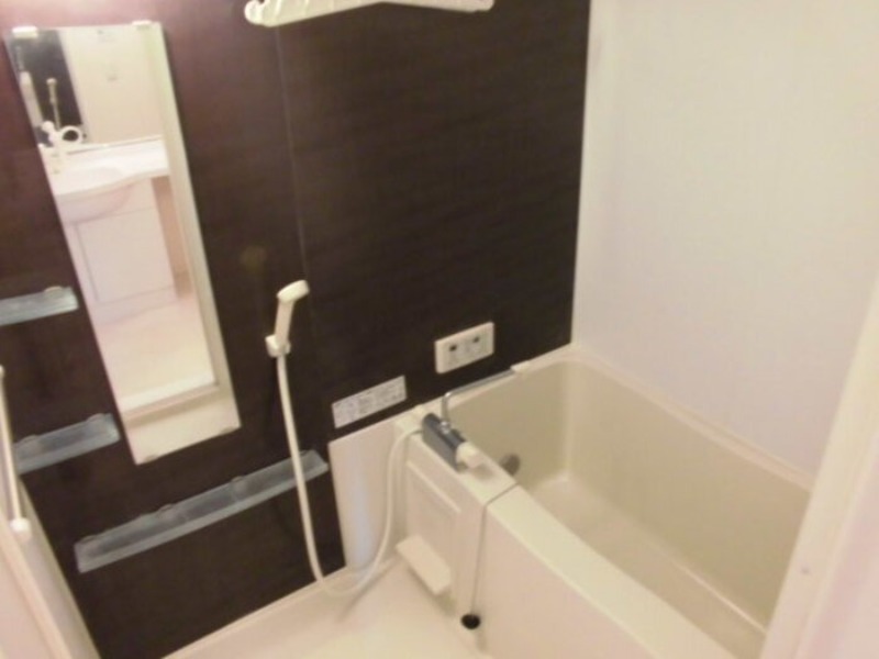 バス・シャワールーム　図面と現状に相違がある場合には現状を優先