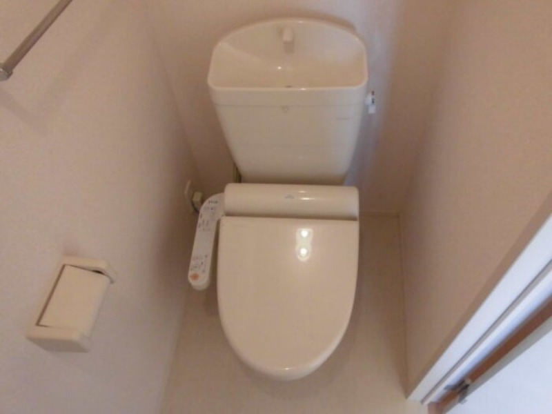 トイレ　図面と現状に相違がある場合には現状を優先