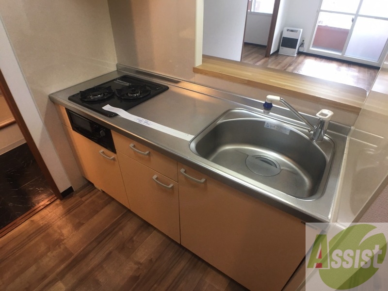 キッチン　キッチンはスペースも広々していて使いやすそうですよ！