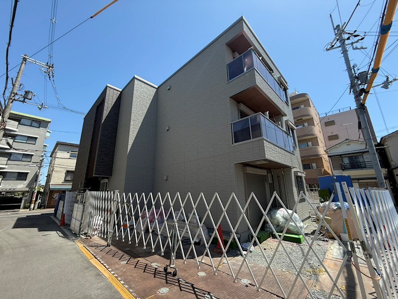 建物外観　南東より撮影