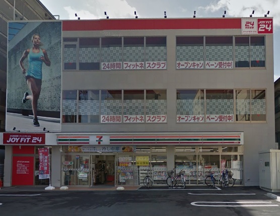 コンビニ　セブンイレブン 東武練馬駅北口店（コンビニ）まで746m