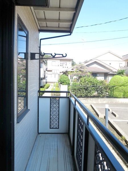 バルコニー　同物件別部屋写真