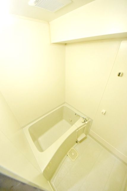 バス・シャワールーム　別部屋参考写真