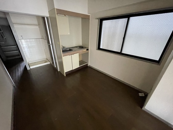 居室・リビング　※別部屋の写真です
