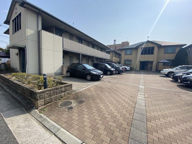 駐車場　カースペースがあります