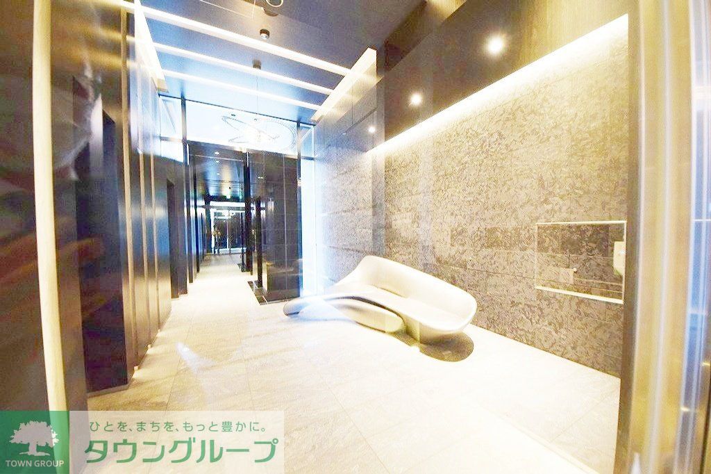 ロビー　※写真は同タイプ住戸です。