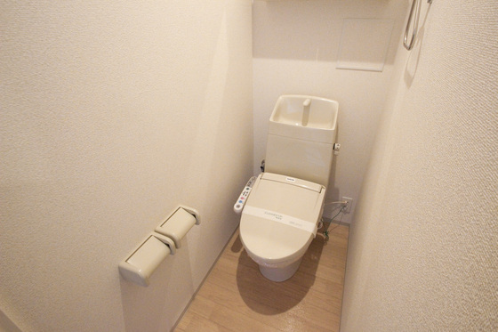 トイレ　※別部屋の写真です