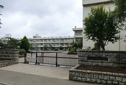 小学校　上鶴間小学校（小学校）まで170m