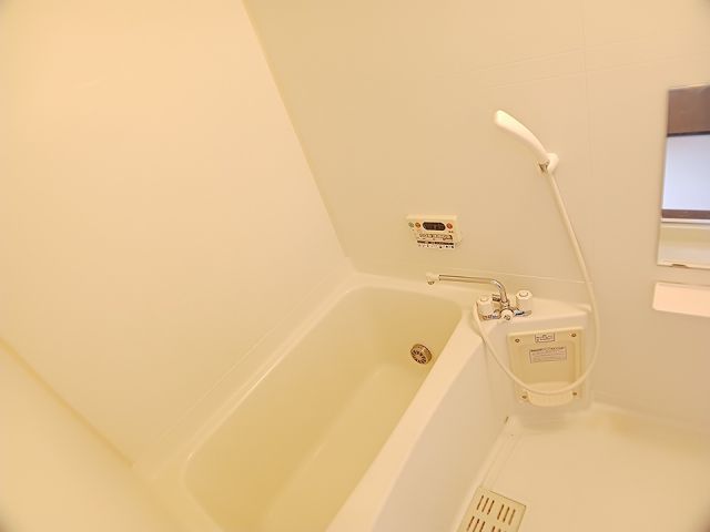 メゾン余部の風呂写真