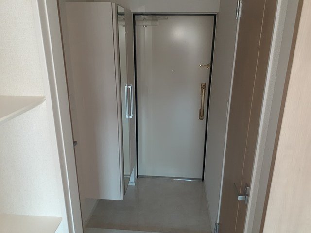 玄関　落ち着いた玄関です