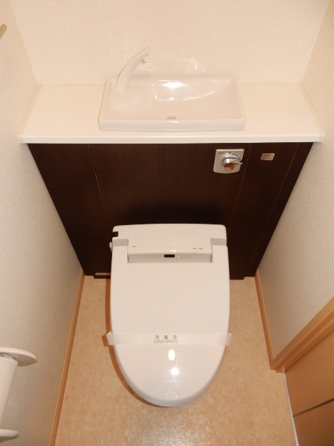 トイレ　トイレ