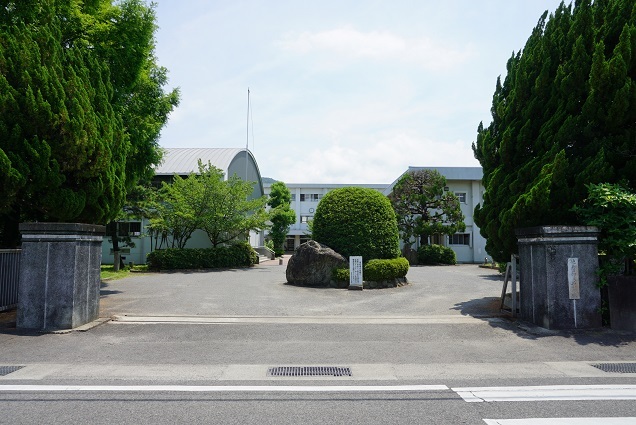 小学校　加茂名小学校（小学校）まで1600m
