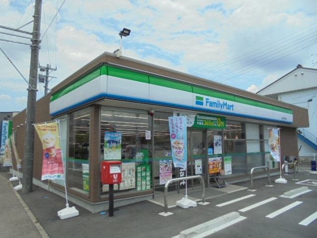 コンビニ　ファミリーマート岐南町平島店（コンビニ）まで500m