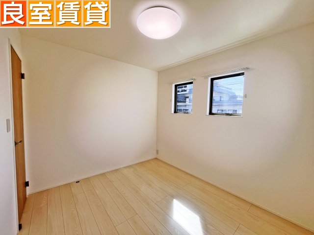 その他部屋・スペース　2階　洋室5.2帖