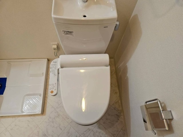 トイレ　参考写真