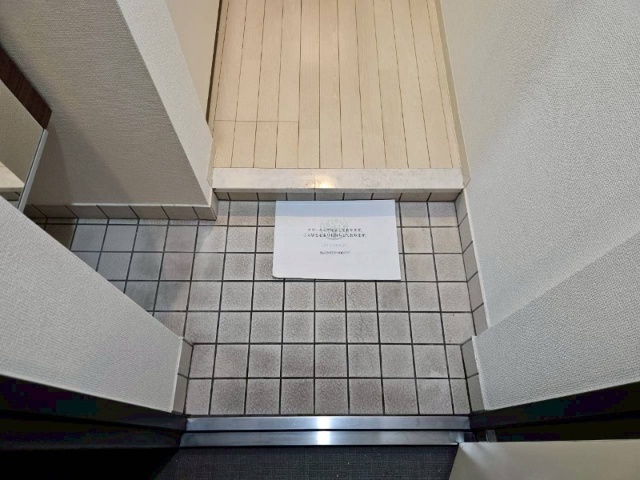 玄関　参考写真