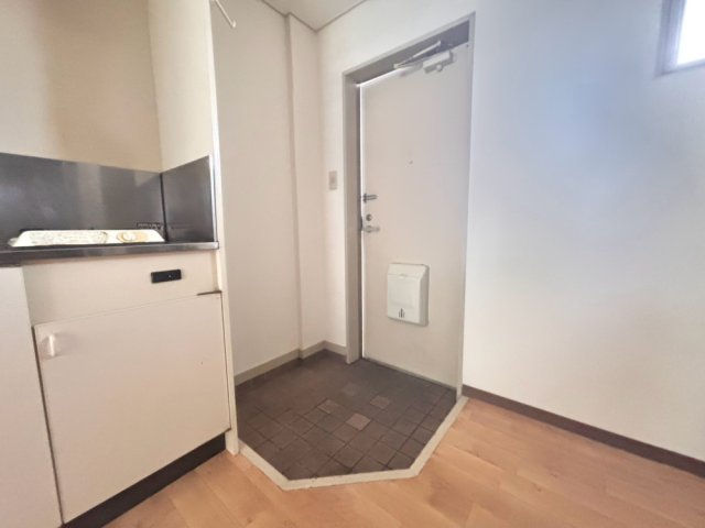 玄関　別号室の画像です。ご参考下さい