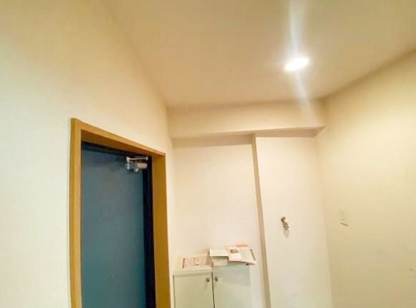 玄関　弊社は都内全域の物件をご紹介可能です！