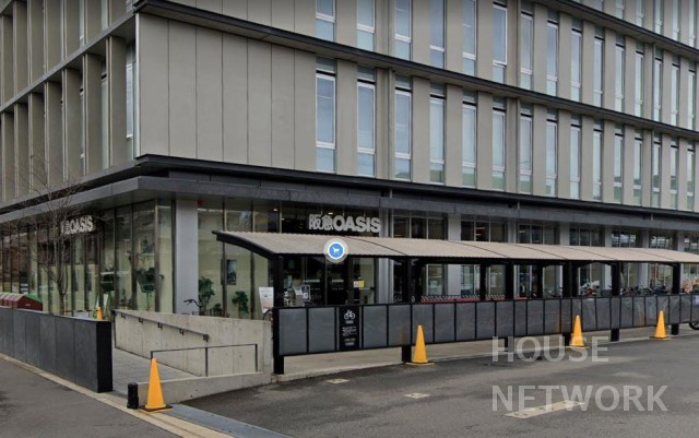 スーパー　阪急オアシス西院店（スーパー）まで568m