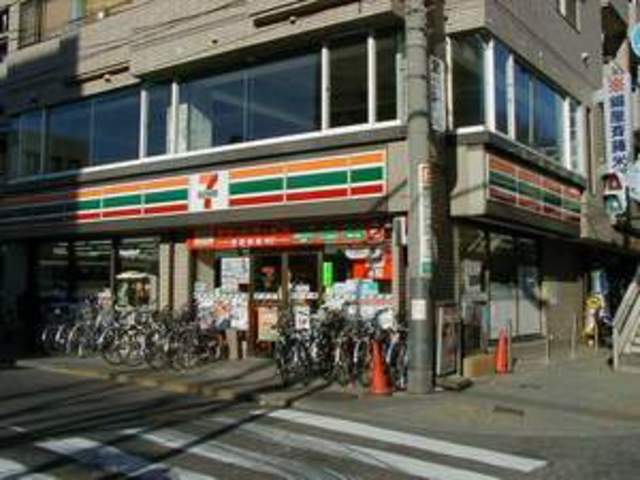 コンビニ　セブンイレブン調布仙川店（コンビニ）まで180m
