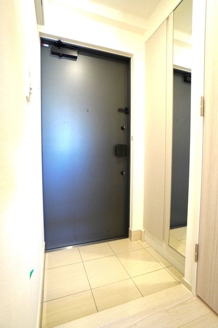 玄関　※写真は同タイプ住戸です。