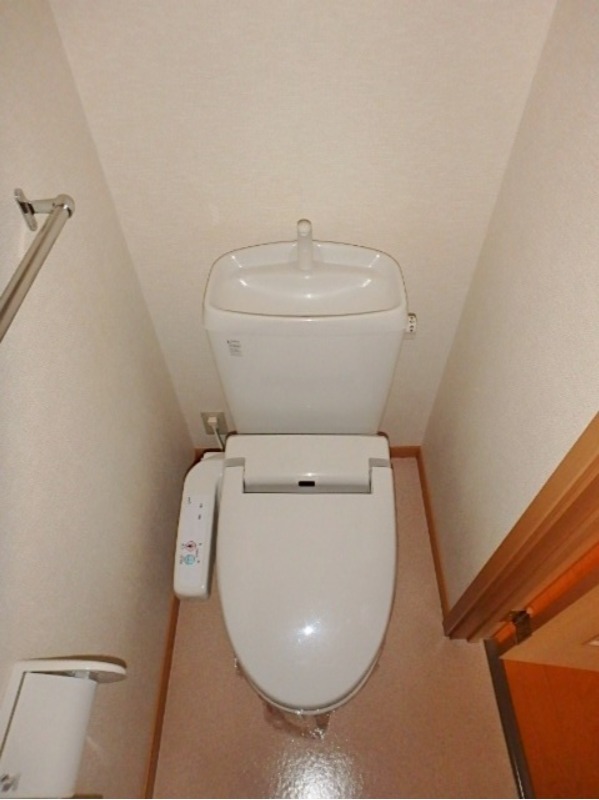 トイレ　図面と現状に相違がある場合には現状を優先