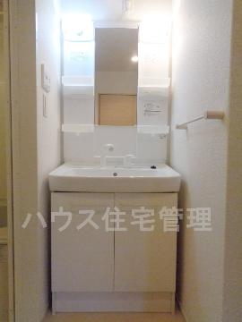 洗面設備　洗髪洗面化粧台
