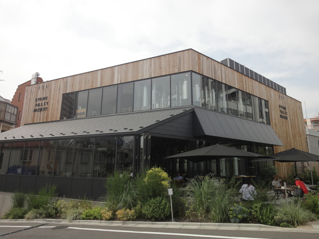 ショッピングセンター　LOG ROAD DAIKANYAMA(ログロード代官山)（ショッピングセンター）まで173m