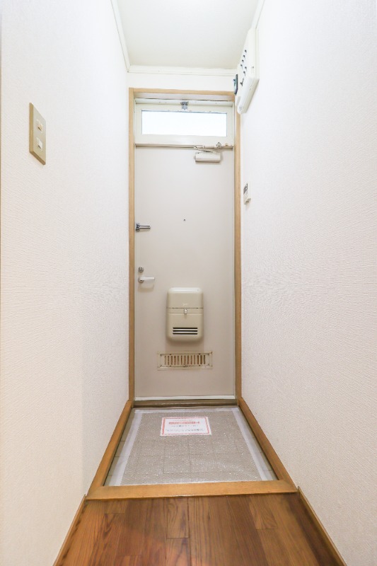 玄関　図面と現状に相違がある場合には現状を優先