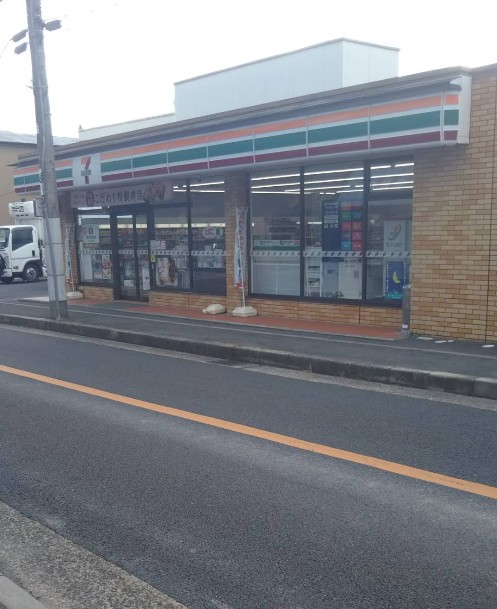 コンビニ　セブンイレブン 高槻大蔵司2丁目店（コンビニ）まで853m