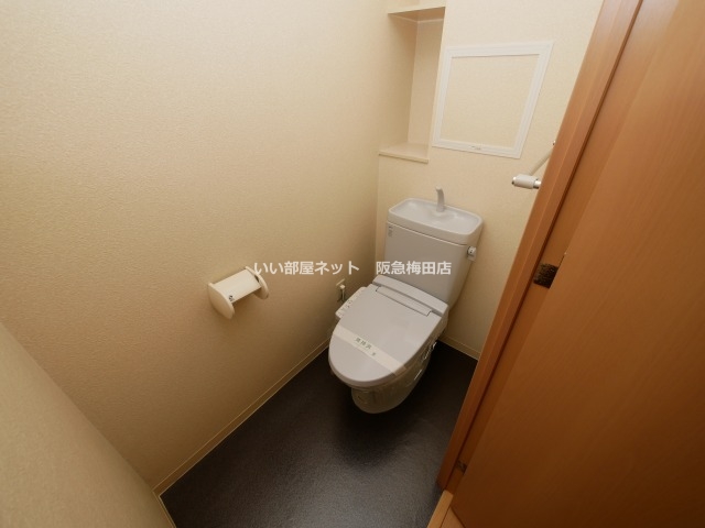 トイレ　画像と現状が異なる場合は現状優先となります。