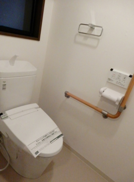 トイレ　シンプルで使いやすいトイレです