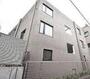 代々木駅より徒歩4分 築11年8ヶ月 3階建の賃貸物件