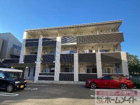 建物外観　外観写真（昼）