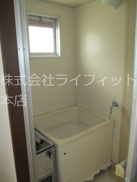 バス・シャワールーム　同間取別部屋のお写真です