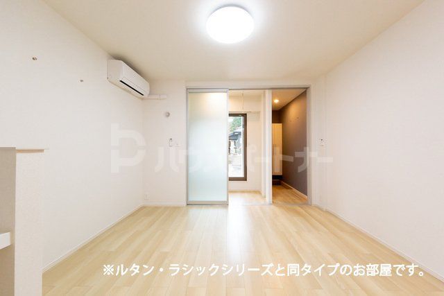 居室・リビング　※同施工会社施工例※