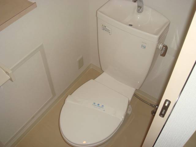 トイレ　ＷＣ