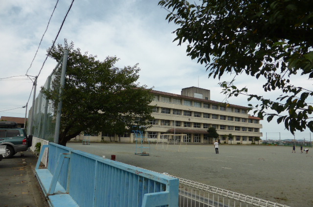 小学校　伊勢市立城田小学校（小学校）まで1093m