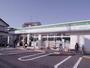 コンビニ　ファミリーマート堀切六丁目店（コンビニ）まで240m