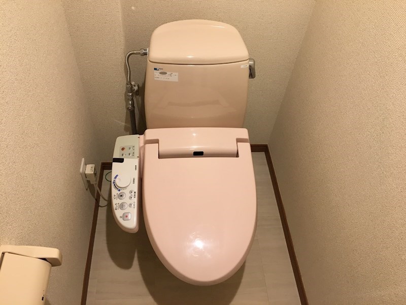 トイレ　別部屋参考