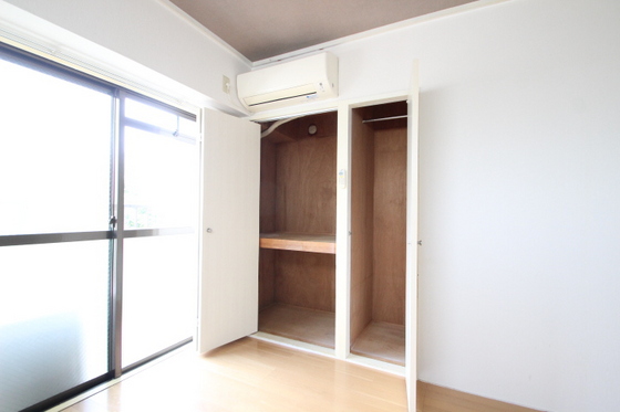 収納　※別部屋の写真です