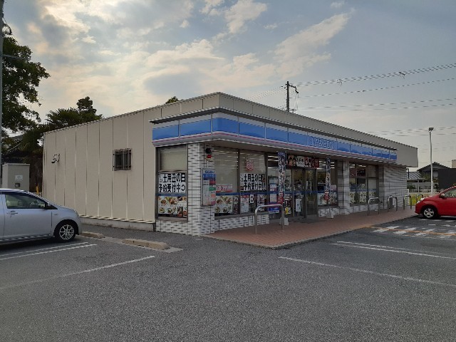 コンビニ　ローソン　長浜虎姫店（コンビニ）まで8m