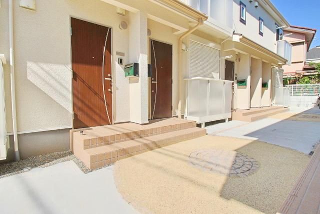 その他共有部分　おしゃれな共用の通路