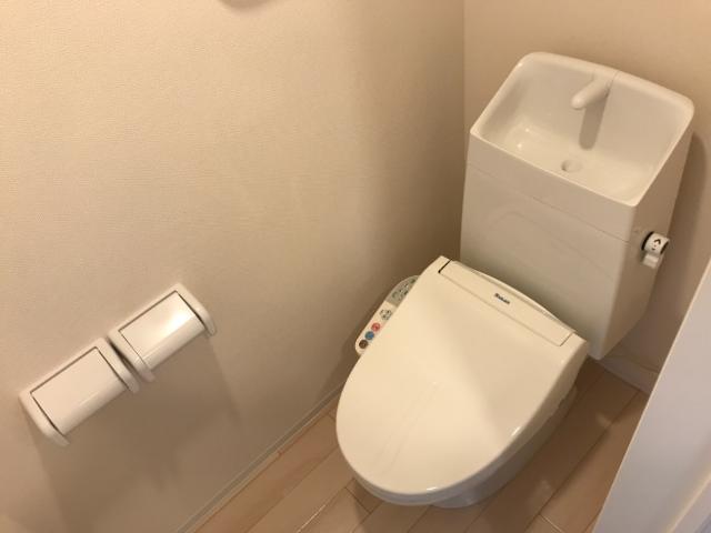 トイレ　シャワー付トイレ（イメージ）