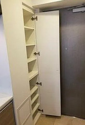 玄関　※別仕様参照