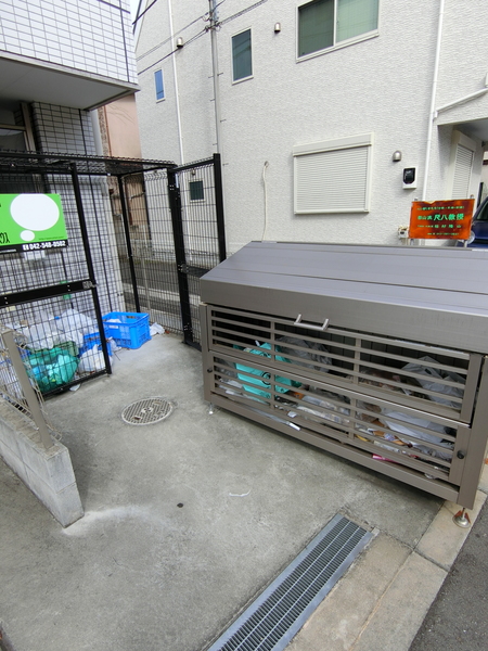 その他共有部分　敷地内ゴミ置き場有り