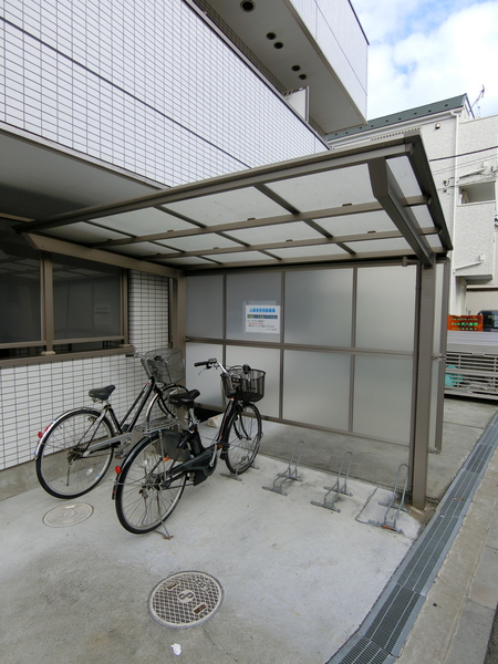 その他　駐輪場有り