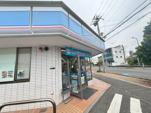 コンビニ　ローソン 岸和田沼店（コンビニ）まで492m